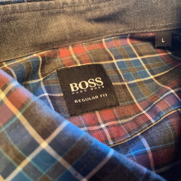 Hugo Boss - Button Down Long Sleeve Shirt - Excellent Condition - Picture 6 of 6